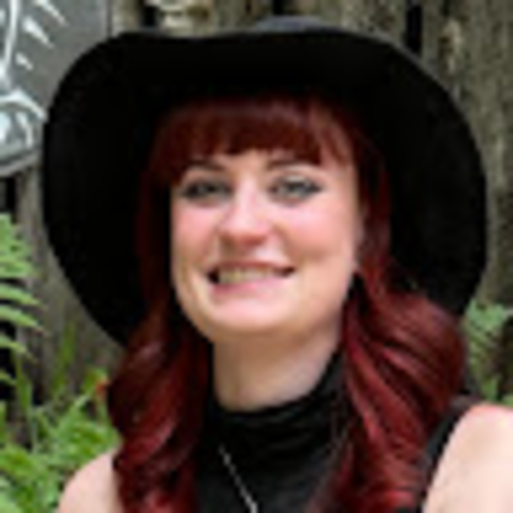 Meet your Posher, Andie